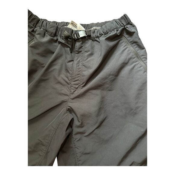 Columbia | Men’s 9in Black Titanium Outdoor Hiking Zippered Mesh Pockets | L - Picture 2 of 6
